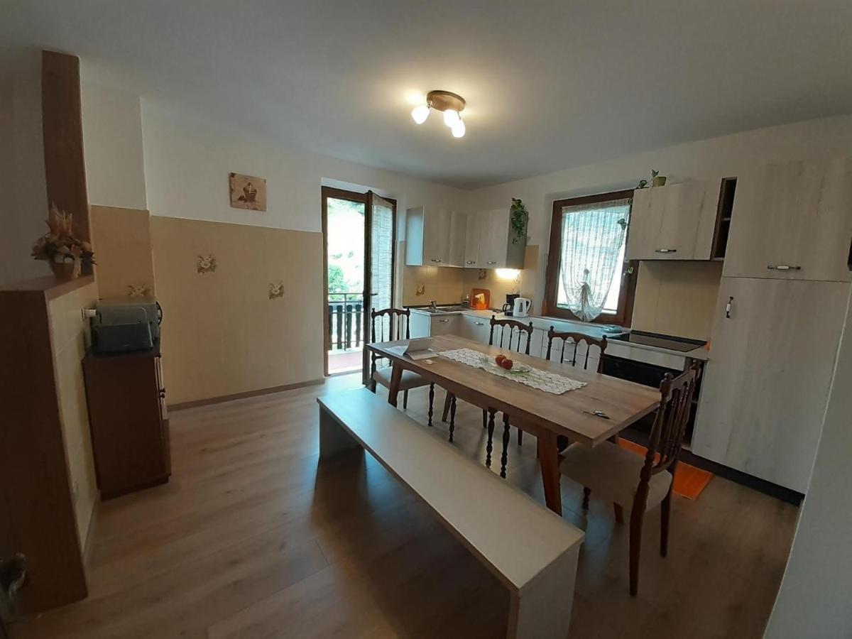 Apartmán Ca' Albano Mezzolago Exteriér fotografie