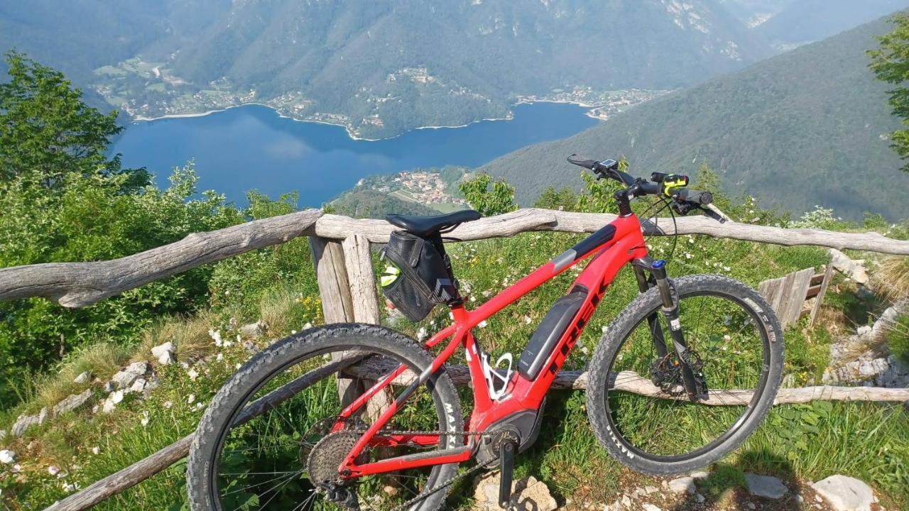 Apartmán Ca' Albano Mezzolago Exteriér fotografie